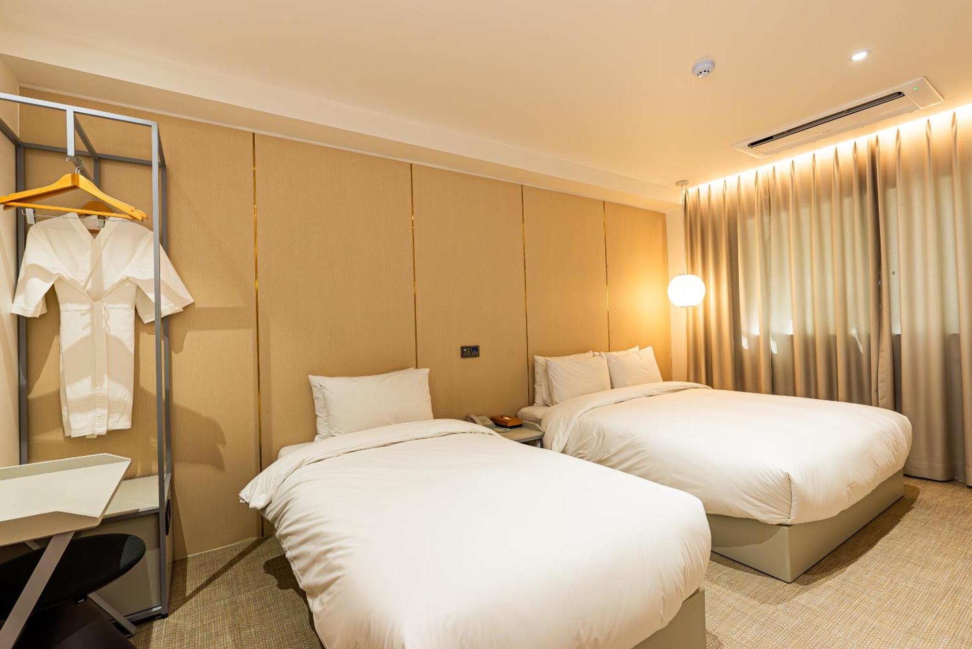 Hotel The Grang ソギポ エクステリア 写真