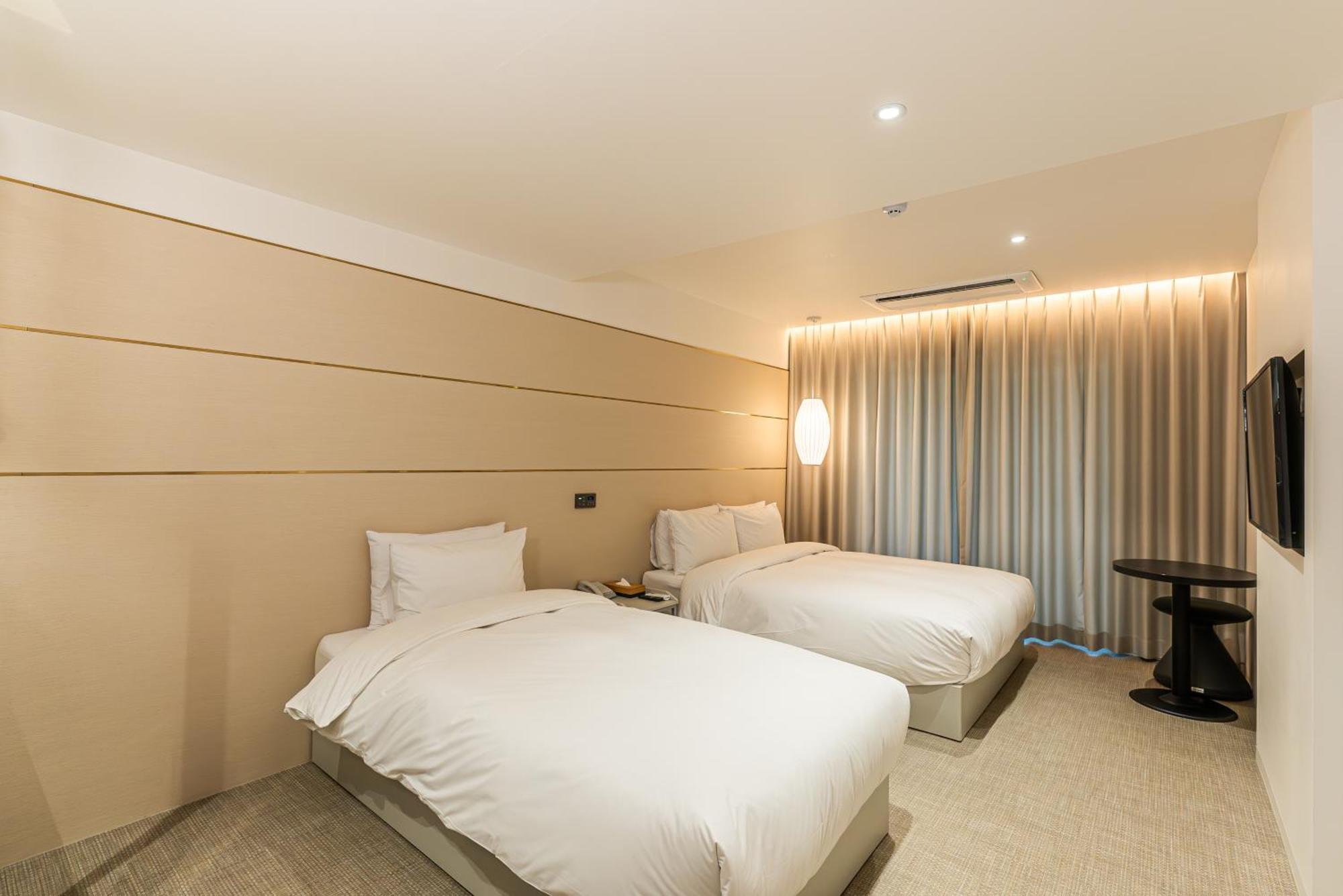 Hotel The Grang ソギポ エクステリア 写真